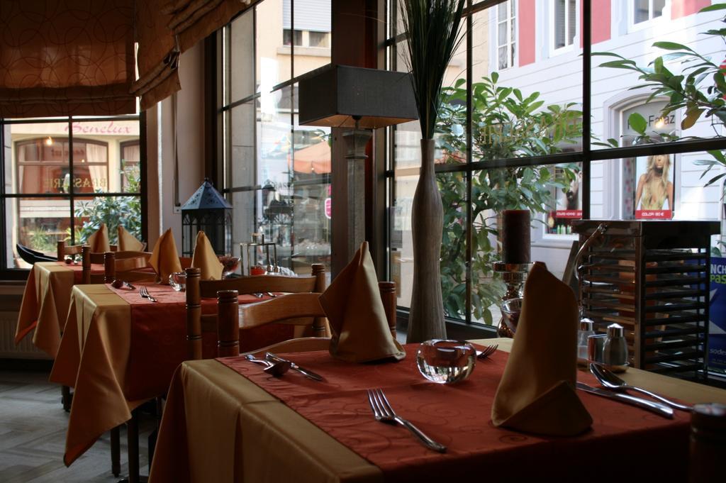 Le Pavillon Hotel Echternach Ngoại thất bức ảnh
